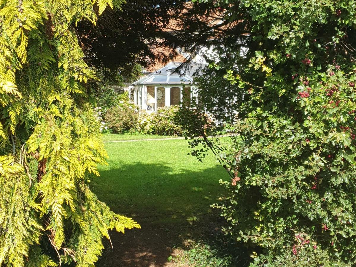 The Nest At Bramble Cottage Lacock Exterior photo